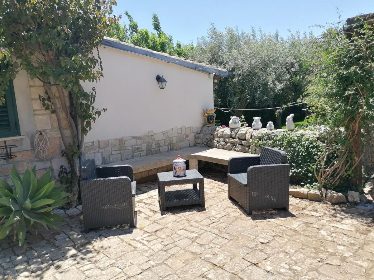 Oasi Di Campagna Hotell Modica Exteriör bild
