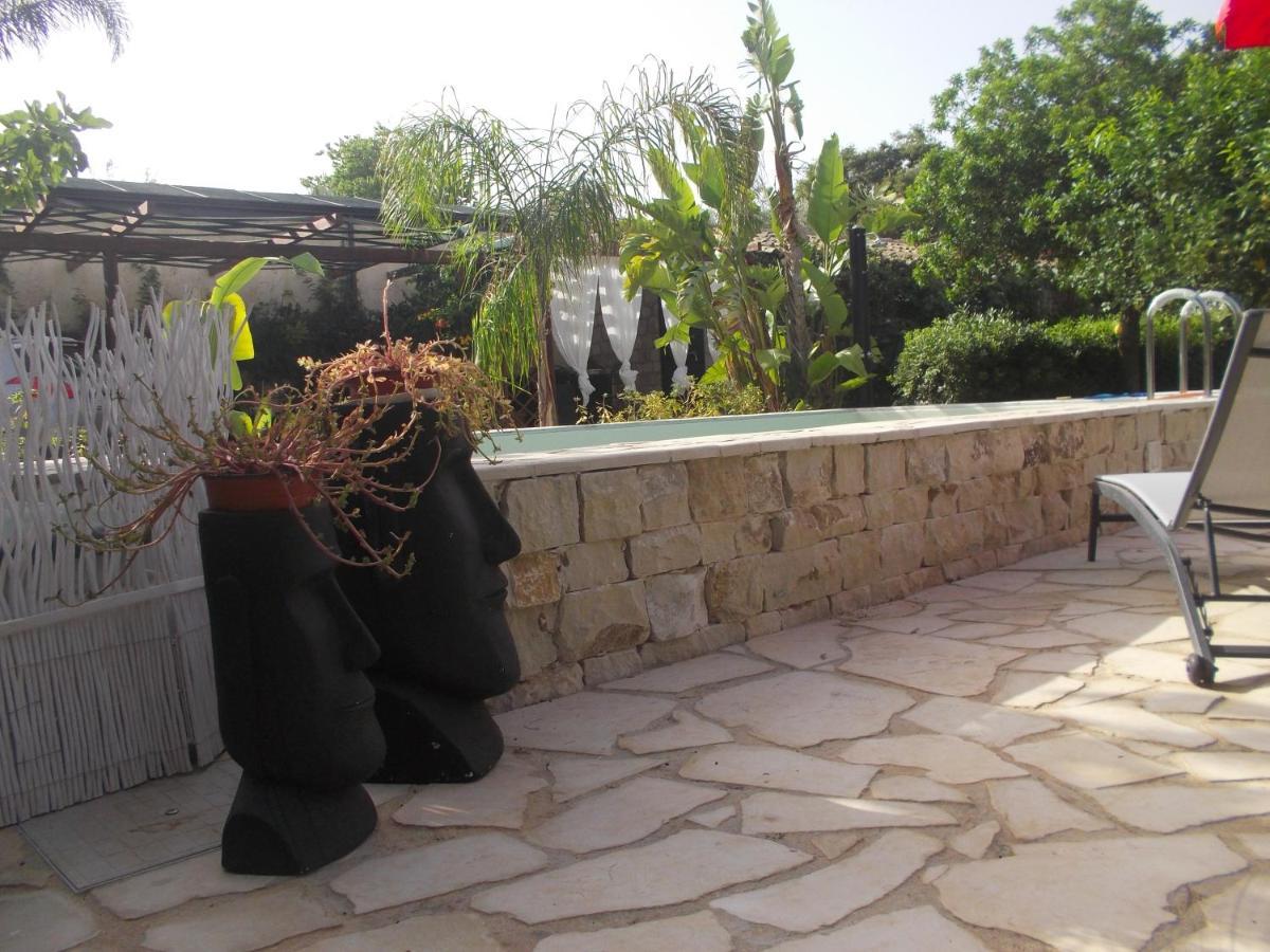 Oasi Di Campagna Hotell Modica Exteriör bild